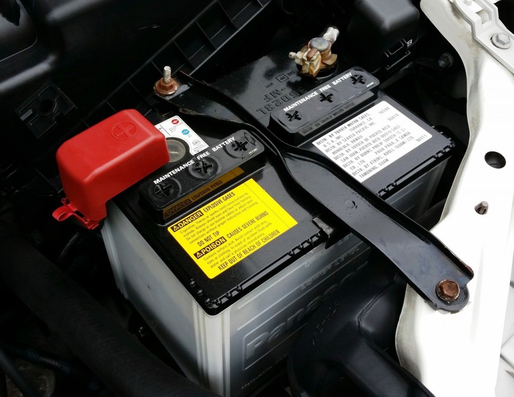 バッテリー上がりの充電時間 アイドリングでも充電可能 お得に軽自動車